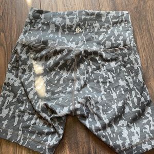 LULULEMON